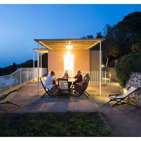 Casa Tiberius Retreat By Sweet וילה קאפרי